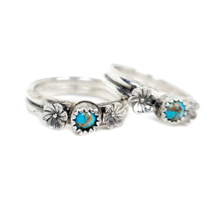 Turquoise sterling silver ring (flower)