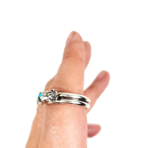 Turquoise sterling silver ring (flower)