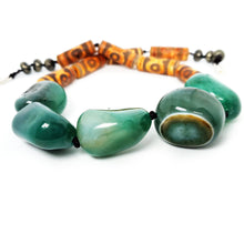 Load image into Gallery viewer, Chunky agate necklace and earrings set