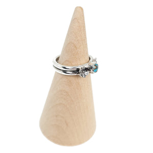 Turquoise sterling silver ring (flower)