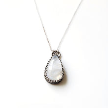 Load image into Gallery viewer, HEAVENLY SKY : Moonstone healing necklace