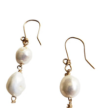 Load image into Gallery viewer, Freshwater pearl long earrings