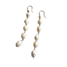 Load image into Gallery viewer, Freshwater pearl long earrings