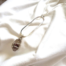 Load image into Gallery viewer, Phantom Quartz Necklace B