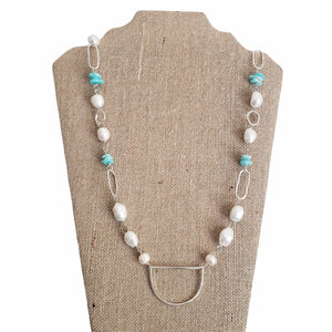 Silver half moon necklace (Pearl)