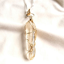 Load image into Gallery viewer, Raw Stone Jewelry, Natural Himalayan Lemurian Quartz Necklace 1