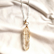 Load image into Gallery viewer, Raw Stone Jewelry, Natural Himalayan Lemurian Quartz Necklace 1