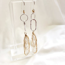 Load image into Gallery viewer, Raw stone jewelry, Raw Himalayan Quartz earrings, Healing jewelry, 2