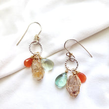 Load image into Gallery viewer, Fenster quartz with oil earrings /Carnelian, Fluorite