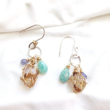 Load image into Gallery viewer, Fenster quartz with oil earrings/ Amazonite and Amethyst