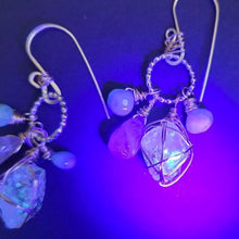 Load image into Gallery viewer, Fenster quartz with oil earrings/ Larimar, Amethyst