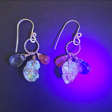 Load image into Gallery viewer, Fenster quartz with oil earrings /Carnelian, Fluorite