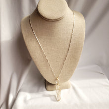 Load image into Gallery viewer, Raw stone jewelry, Natural Himalayan Lemurian Quartz Necklac 3